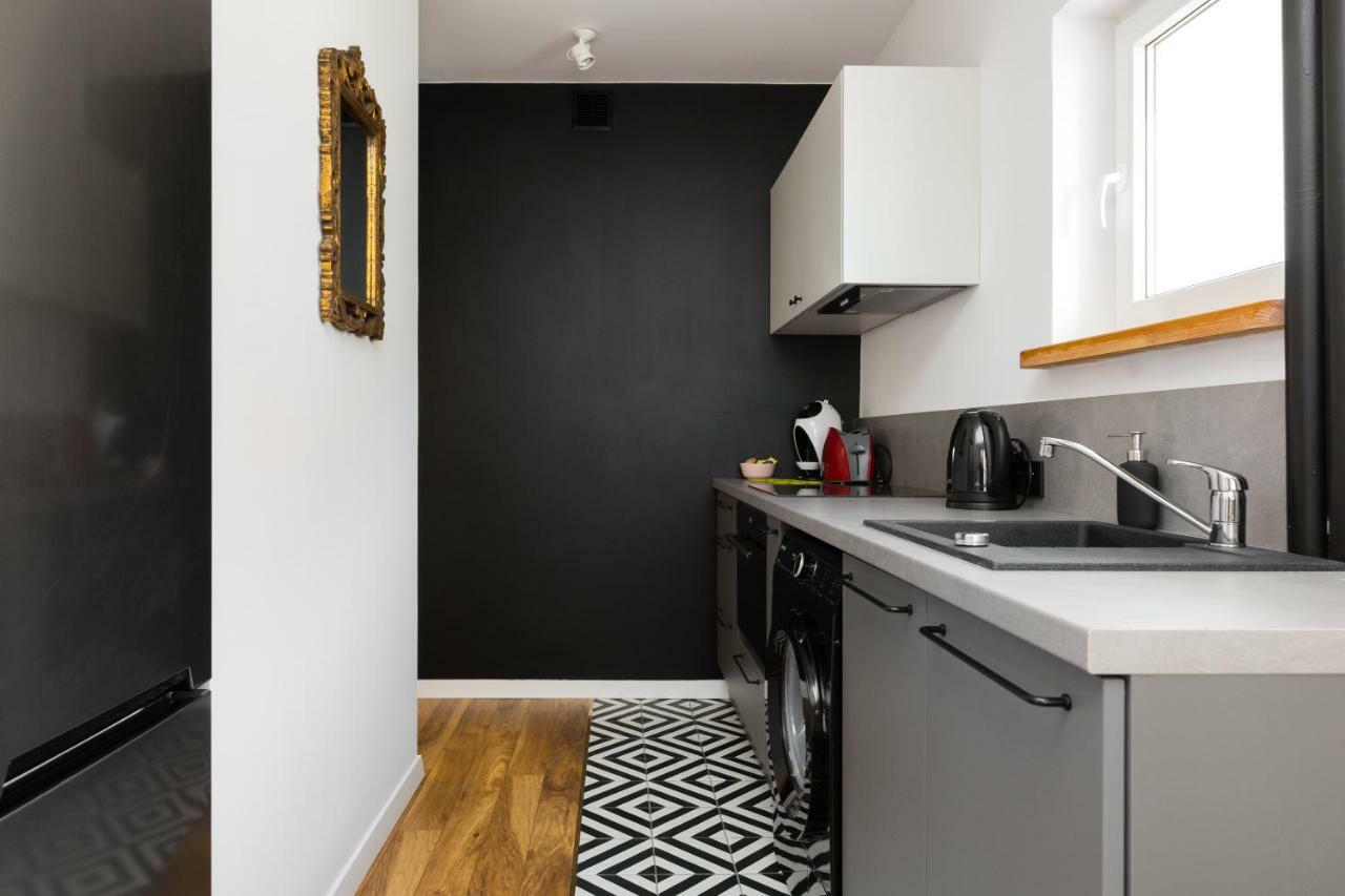 Independence Museum Charming Apartment 바르샤바 외부 사진